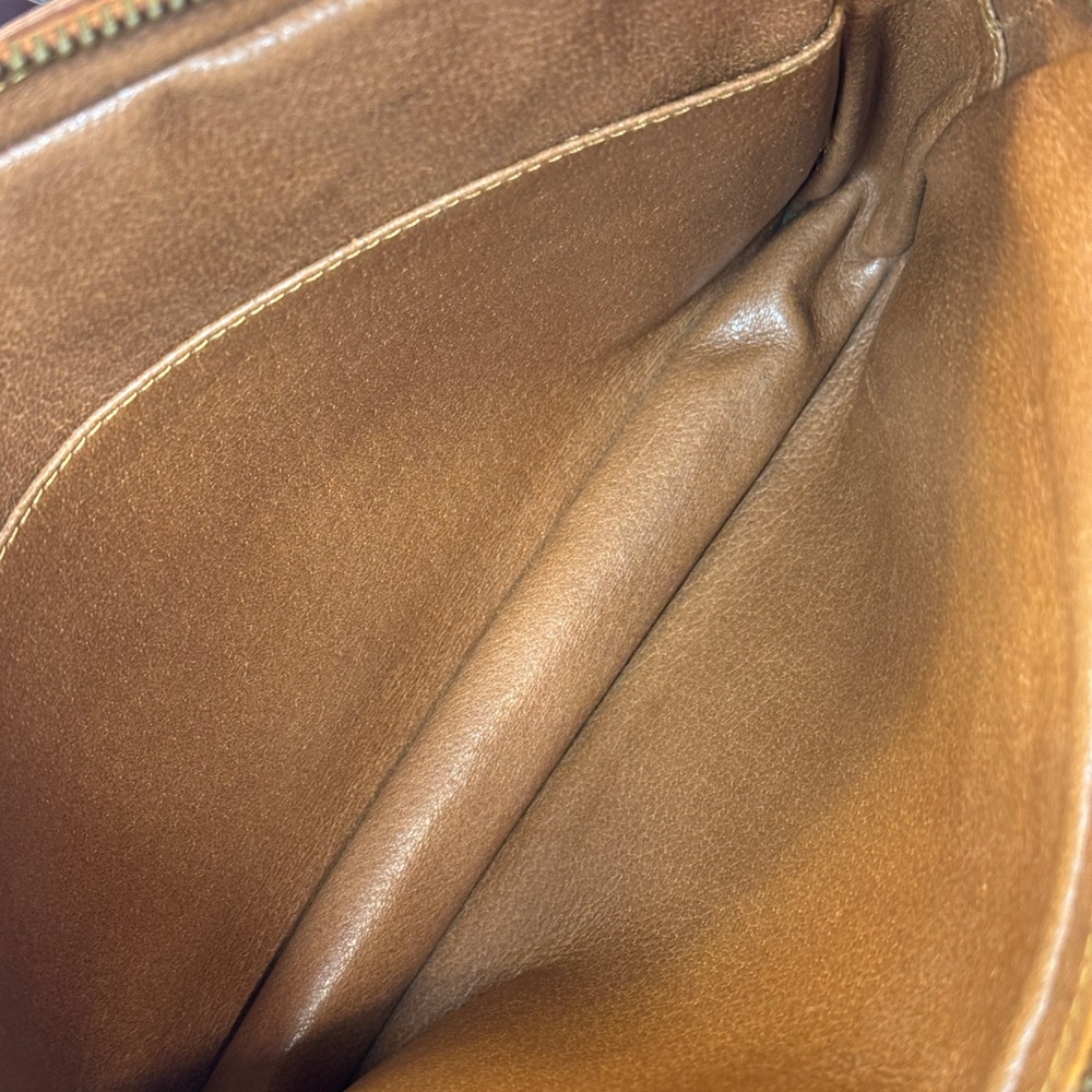 Louis Vuitton Monogram Men's Zip Document Case Clutch with Hand Strap - Picture 5 of 15